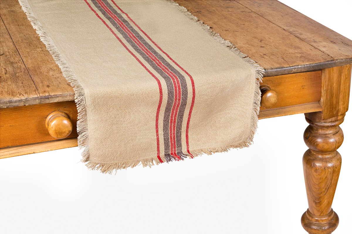 Chamonix table runner